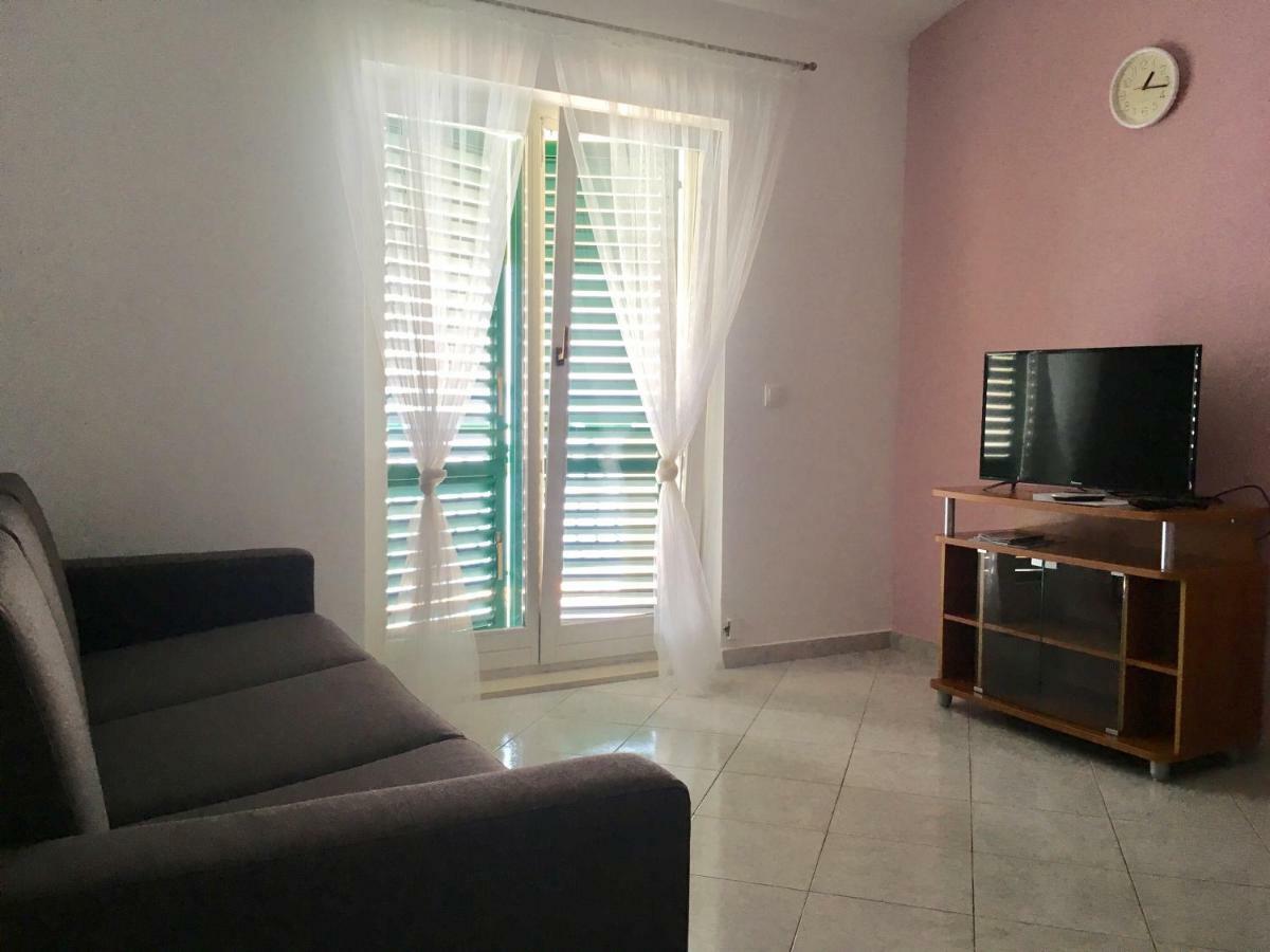 פודגורה Apartments File Five מראה חיצוני תמונה