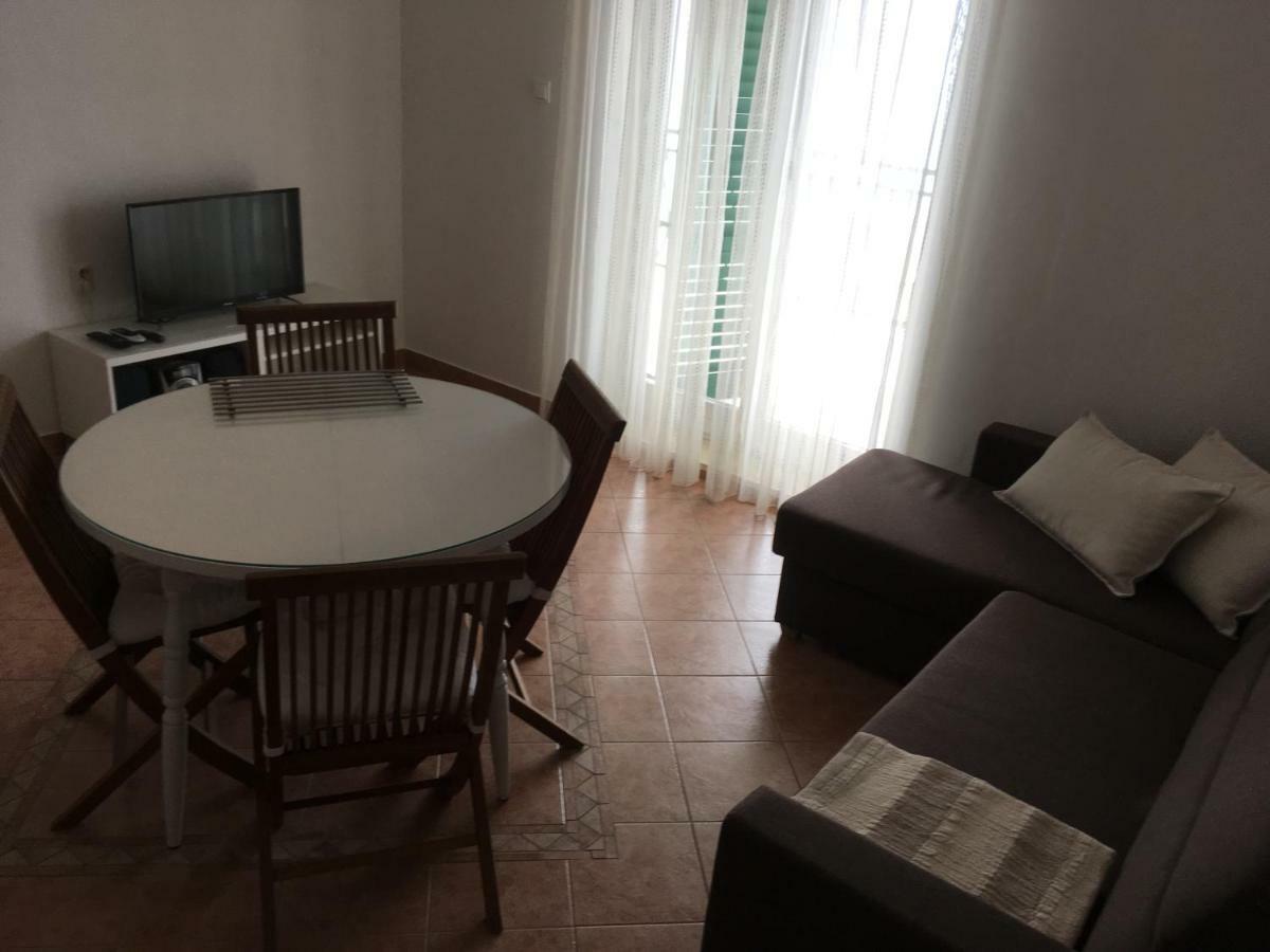 פודגורה Apartments File Five מראה חיצוני תמונה